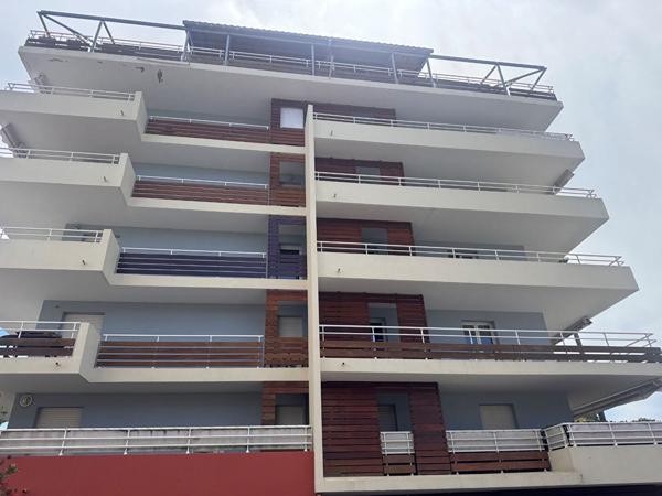 Appartement deux pièces en rez-de-jardin Mandelieu la Napoule - MANDELIEU LA NAPOULE