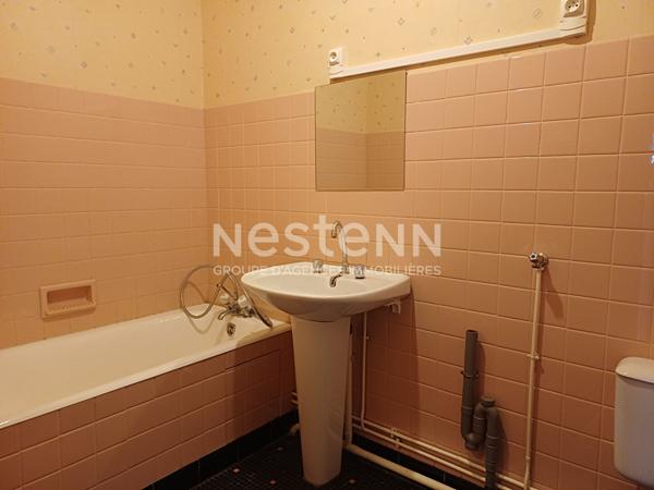 Résidence Anne de Bretagne, Appartement T2 , à deux pas du centre et de la gare