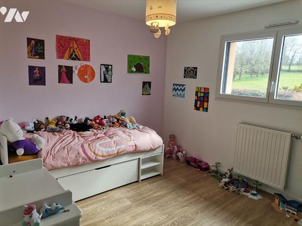 BREAL SOUS MONTFORT, maison de 157 m² hab. avec pîscine chauffée