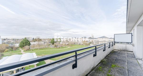 À vendre Studio 30 m² - Tours 37100