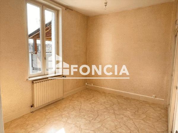 Location Maison 2 pièces 61.67 m² - 8 RUE EDOUARD AUBERT Roanne 42300
