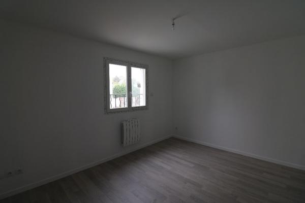 Location maison Grand-Couronne - 7 pièce(s) - 140 m² - 1 700 €/mois