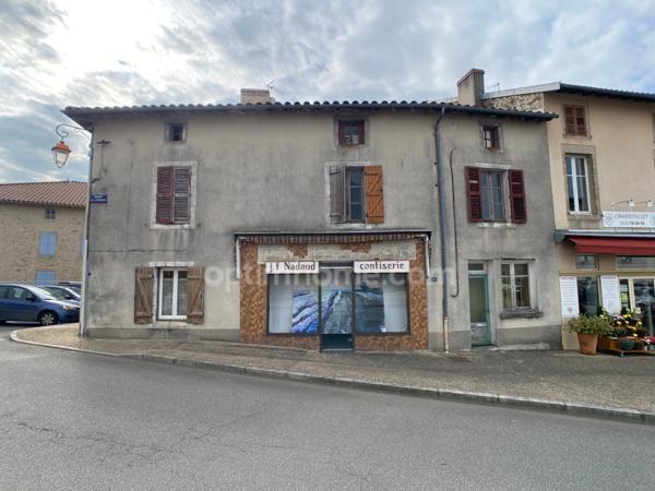 Grande maison en pierre de 227m2 centre bourg, 6 chambres.