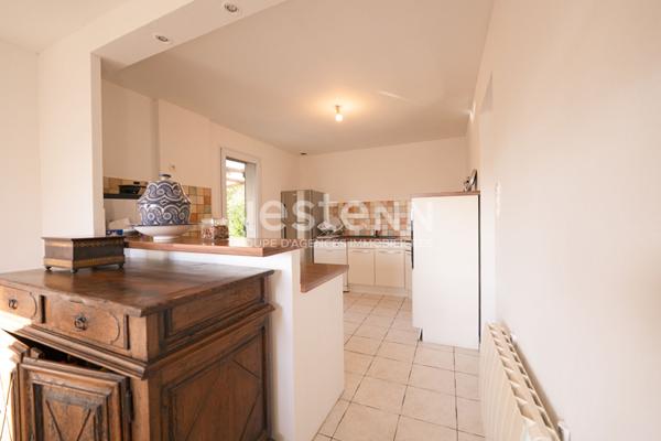 Maison à vendre à Sulniac - 5 pièces, 3 chambres, grand terrain