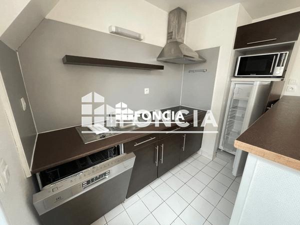 Location Appartement 3 pièces 54.76 m² - 20 RUE HAMON Caen 14000