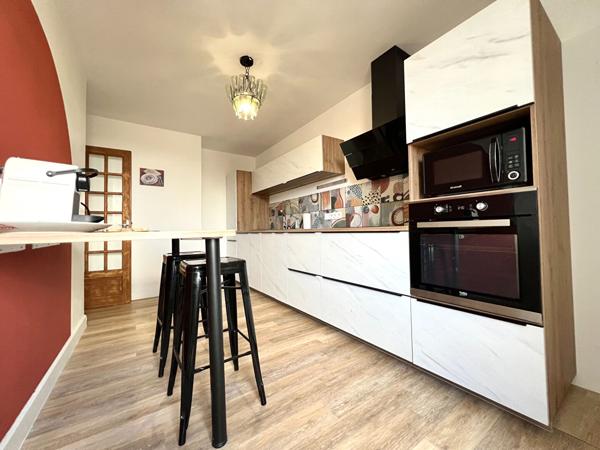 Appartement 5 pièces 105.51 m2