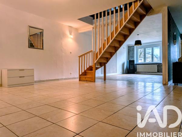 Maison à vendre 5 pièces 198 m² Dugny-sur-Meuse