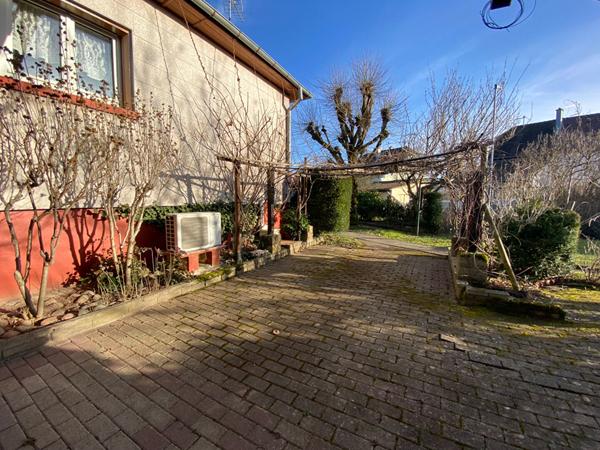 Maison - 5 pièces - 106 m²