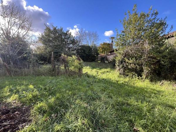 Grange à vendre |  Chaniers |  3 pièces | 292 m²