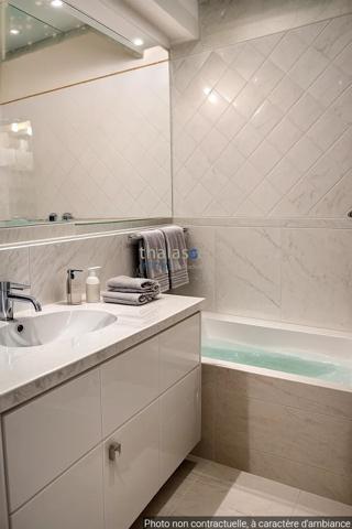 DERNIER ETAGE – Appartement 3 Pièces avec Balcon et Parking – La Rochelle Centre La Rochelle (17000)