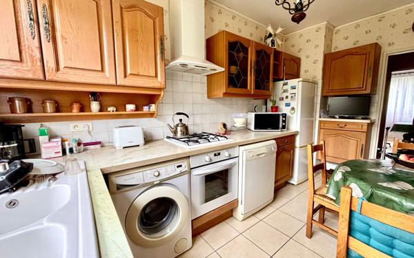 Appartement à vendre    4 pièces • 86 m2 Poitiers