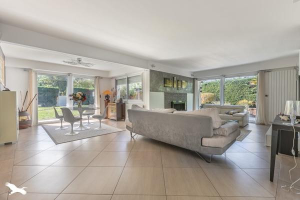 Maison à vendre |  Saint-Jean-d'Illac |  5 pièces | 152 m²