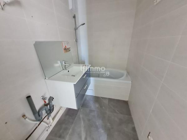 Appartement 68m² rénové avec balcon et cave