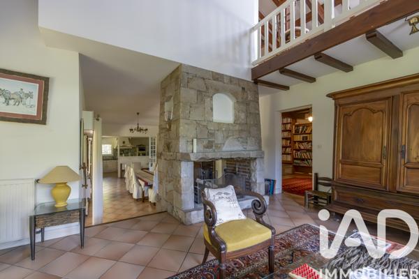 Maison à vendre 8 pièces 266,73 m² Urrugne