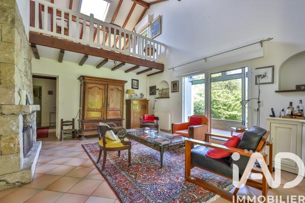 Maison à vendre 8 pièces 266,73 m² Urrugne