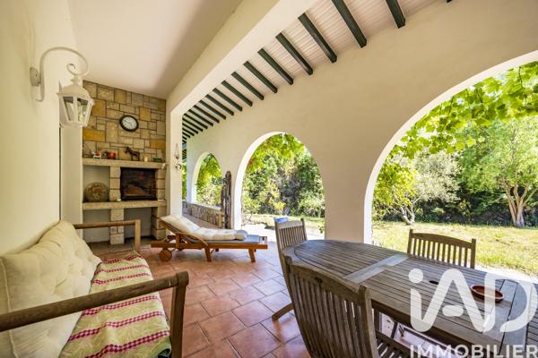 Maison à vendre 8 pièces 266,73 m² Urrugne