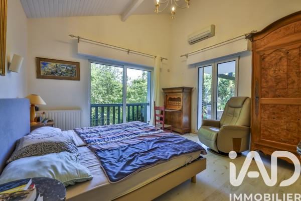 Maison à vendre 8 pièces 266,73 m² Urrugne