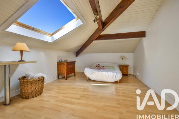 Maison à vendre 8 pièces 266,73 m² Urrugne