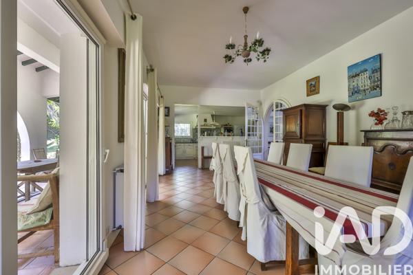 Maison à vendre 8 pièces 266,73 m² Urrugne