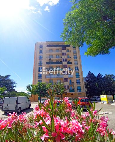 Appartement
         3 pièces
        - 67 m² Exclusivité 85 000 € *