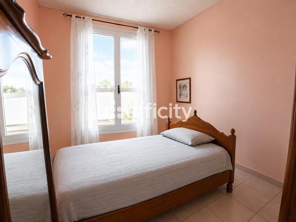 Appartement
         3 pièces
        - 67 m² Exclusivité 85 000 € *