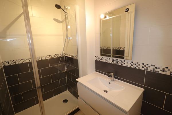 Caen - Appartement rénové avec 3 chambres