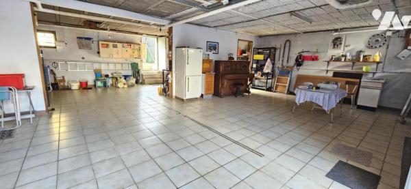 Maison centre ville avec terrain.