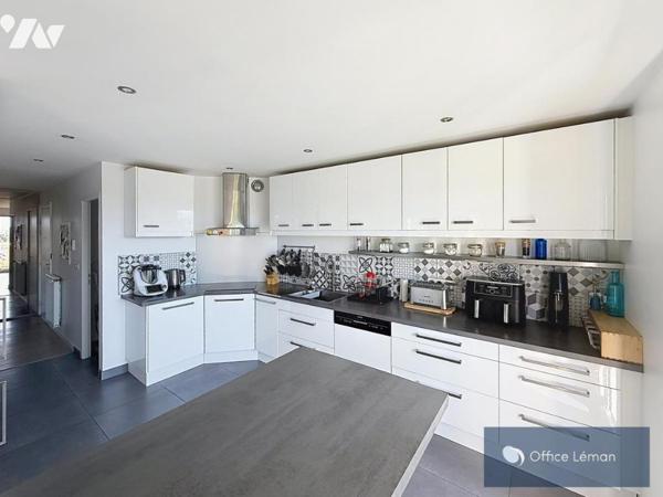 APPARTEMENT À VENDRE DIVONNE LES BAINS