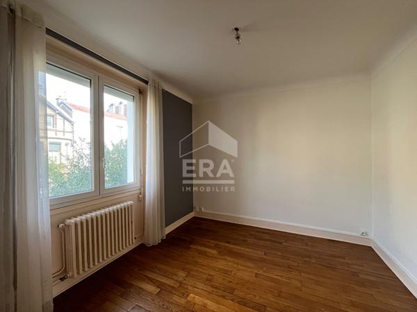 A vendre, Immeuble composée de 2 appartements à Périgueux à Clos Chassaing.