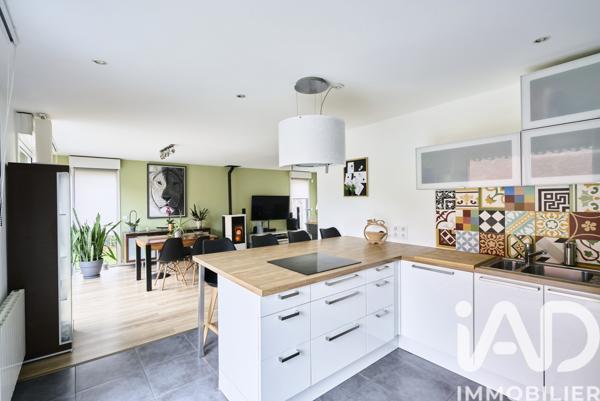 Maison à vendre 6 pièces 122 m² Lesquin