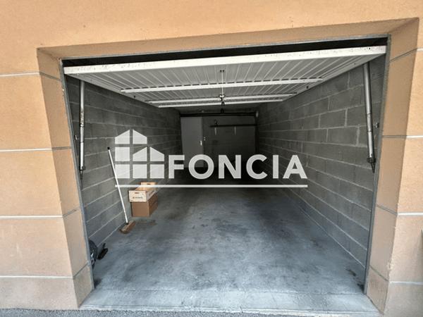 Location Parking - 24 B AVENUE DES CHARROIS Digne-les-bains 04000