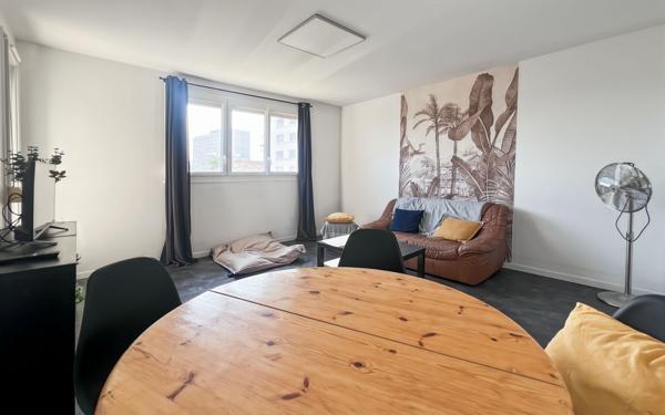 Appartement à louer    2 pièces • 80,23 m2 Reims