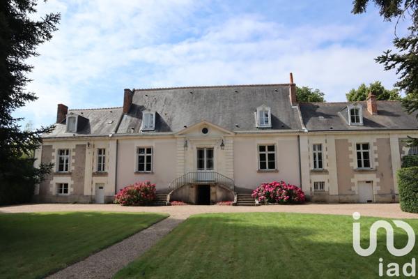Demeure 15 pièces de 500 m² à Tours (37000)