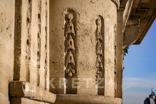 Appartement Haussmannien entièrement rénové avec balcon