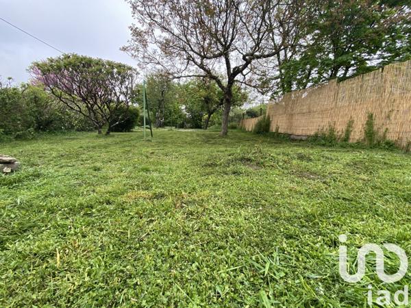 Maison traditionnelle 4 pièces de 100 m² à Mareuil-sur-Arnon (18290)