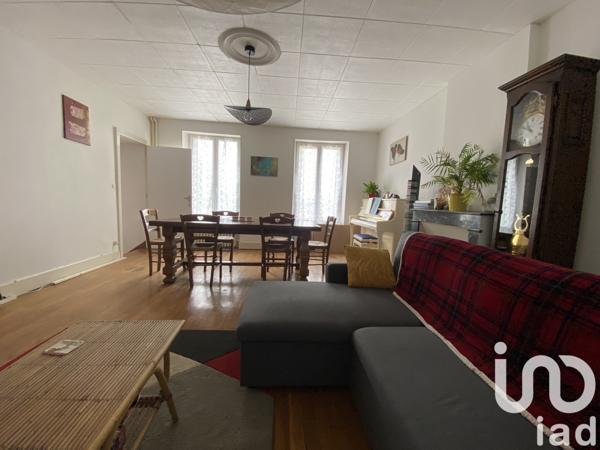 Maison traditionnelle 4 pièces de 100 m² à Mareuil-sur-Arnon (18290)