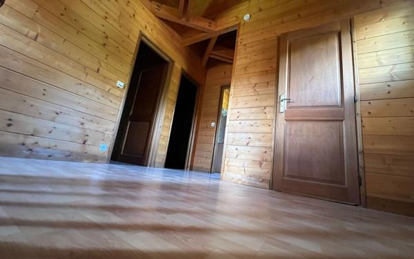 Maison à vendre    5 pièces • 213 m2 Limoges