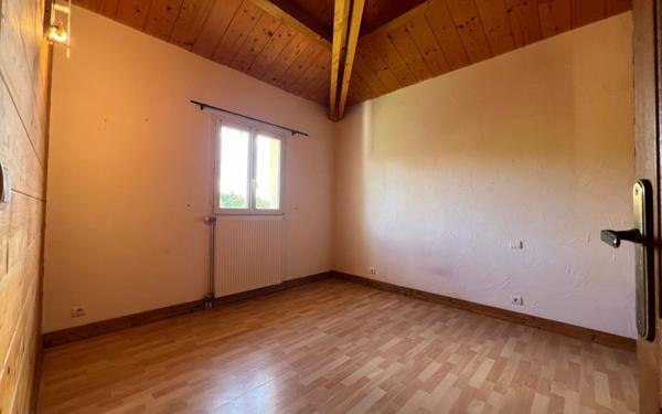 Maison à vendre    5 pièces • 213 m2 Limoges