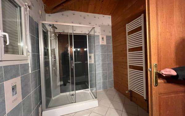 Maison à vendre    5 pièces • 213 m2 Limoges