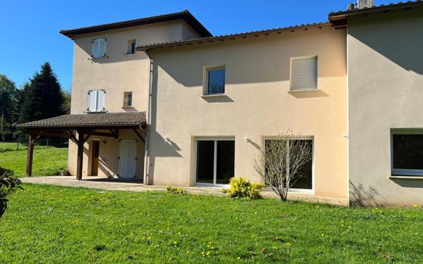 Maison à vendre    5 pièces • 213 m2 Limoges