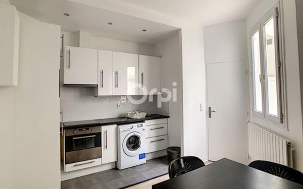 Appartement à louer    1 pièce •  Paris 14