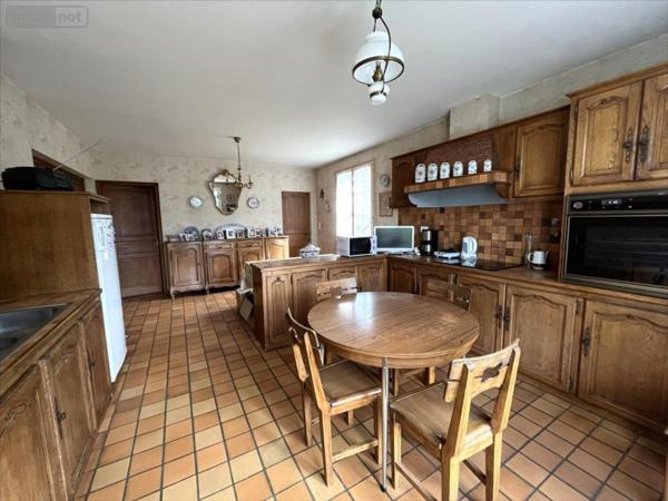 Maison à vendre à Villebarou dans le Loir-et-Cher (41000), ref : 41002-1047875