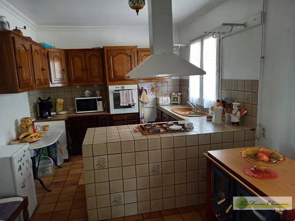 Vente immobilière : Maison à Aigre  6 pièces 180 m² 199 500 €- FONCIERE CHARENTAISE AIGRE.