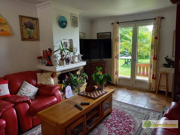 Vente immobilière : Maison à Aigre  6 pièces 180 m² 199 500 €- FONCIERE CHARENTAISE AIGRE.