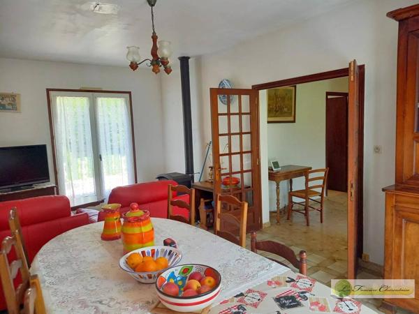 Vente immobilière : Maison à Aigre  6 pièces 180 m² 199 500 €- FONCIERE CHARENTAISE AIGRE.