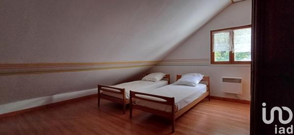 Maison 7 pièces de 164 m² à Châteauneuf-sur-Cher (18190)