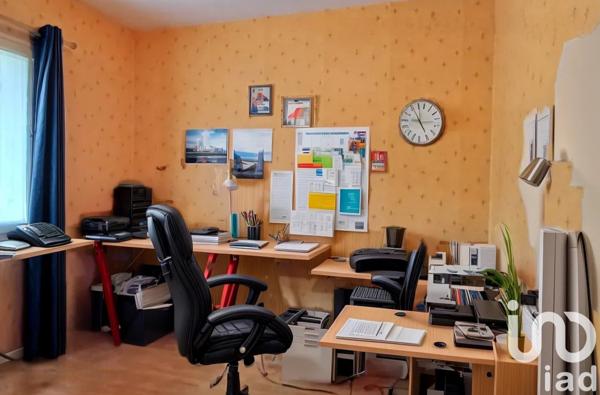 Maison 7 pièces de 164 m² à Châteauneuf-sur-Cher (18190)