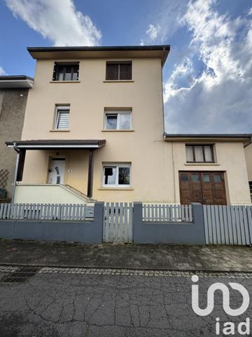 Maison traditionnelle 9 pièces de 140 m² à Moyeuvre-Grande (57250)