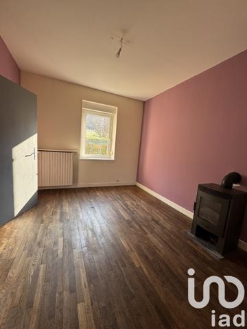 Maison traditionnelle 9 pièces de 140 m² à Moyeuvre-Grande (57250)