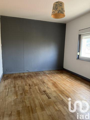 Maison traditionnelle 9 pièces de 140 m² à Moyeuvre-Grande (57250)